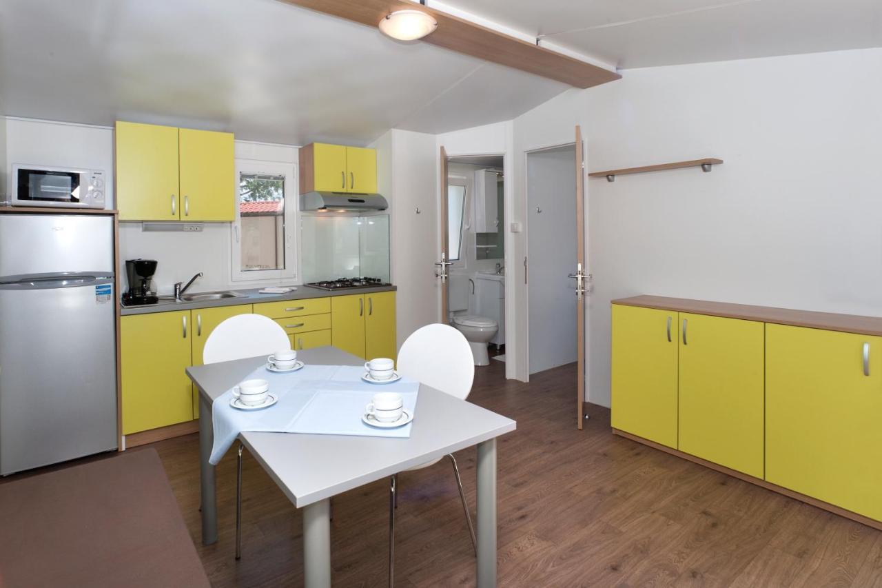 Ulika Mobile Homes - Naturist